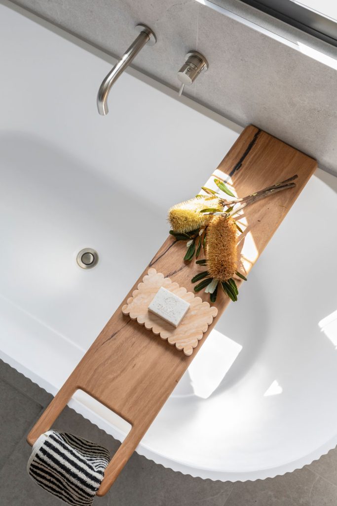 20240319_JustinPlace_WheelerHeights-34 fluted bath fluted bath and brushed nickel tapware